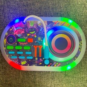Trolls World Tour DJ Set